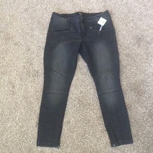 New cool black jeans - size 33